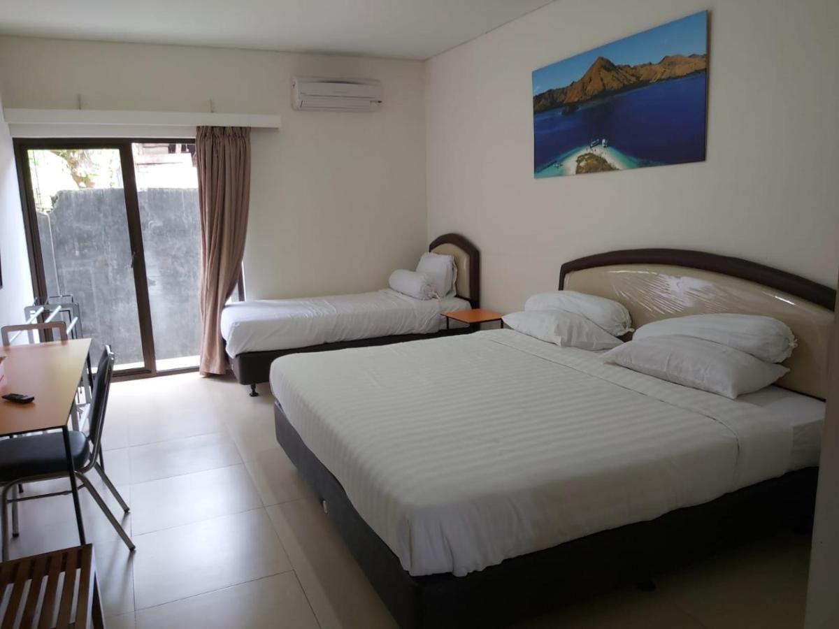 Hotel Larensia Labuan Bajo Exteriér fotografie